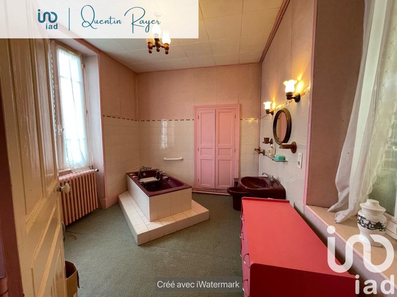 Maison - 315 m² - 10 pièces