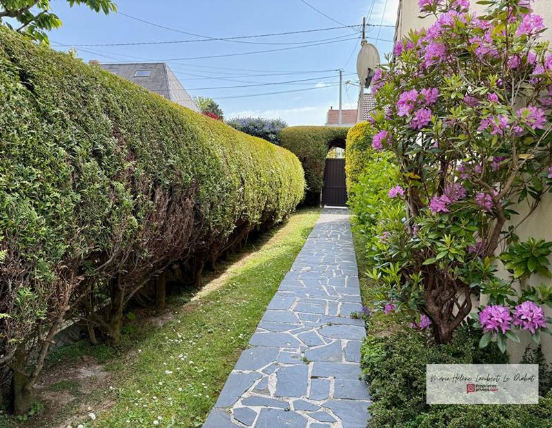 Maison - 105 m² - 7 pièces