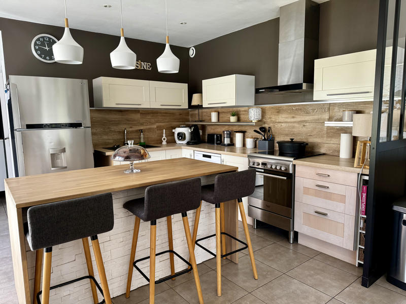 Maison - 149 m² - 6 pièces