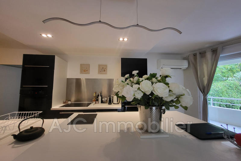 Appartement - 78 m² - 3 pièces