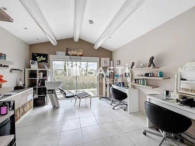 Maison - 174 m² - 7 pièces