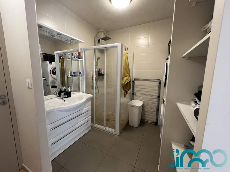 Appartement - 60 m² - 2 pièces