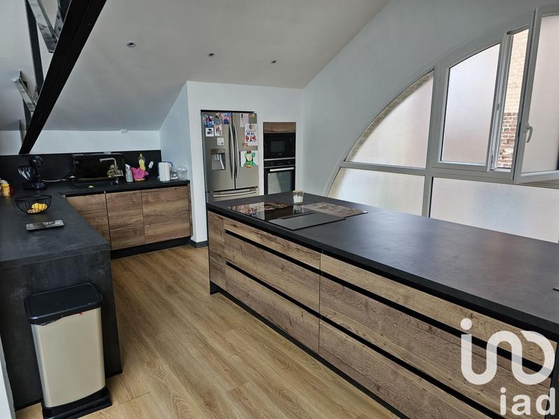 Loft - 131 m² - 5 pièces