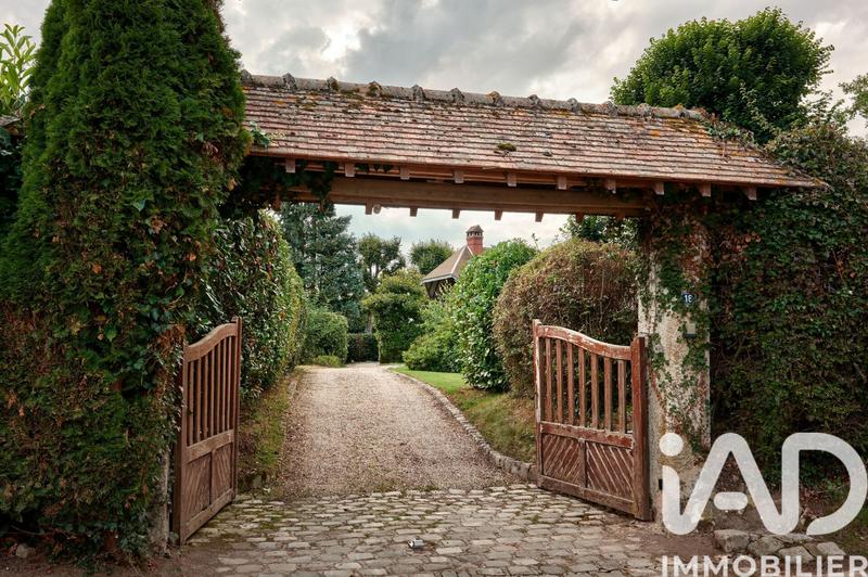 Maison - 152 m² - 6 pièces