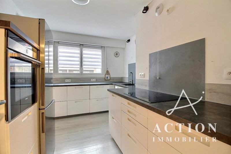 Appartement - 80 m² - 3 pièces