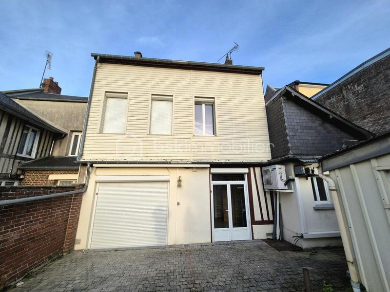 Immeuble - 385 m² - 11 pièces