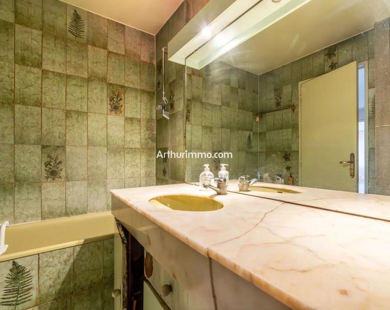 Appartement - 107 m² - 5 pièces