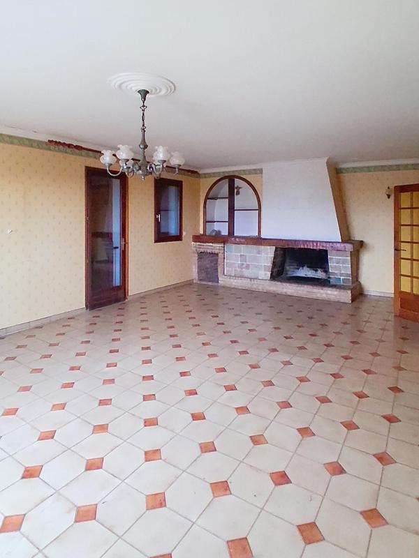 Appartement - 140 m² - 4 pièces