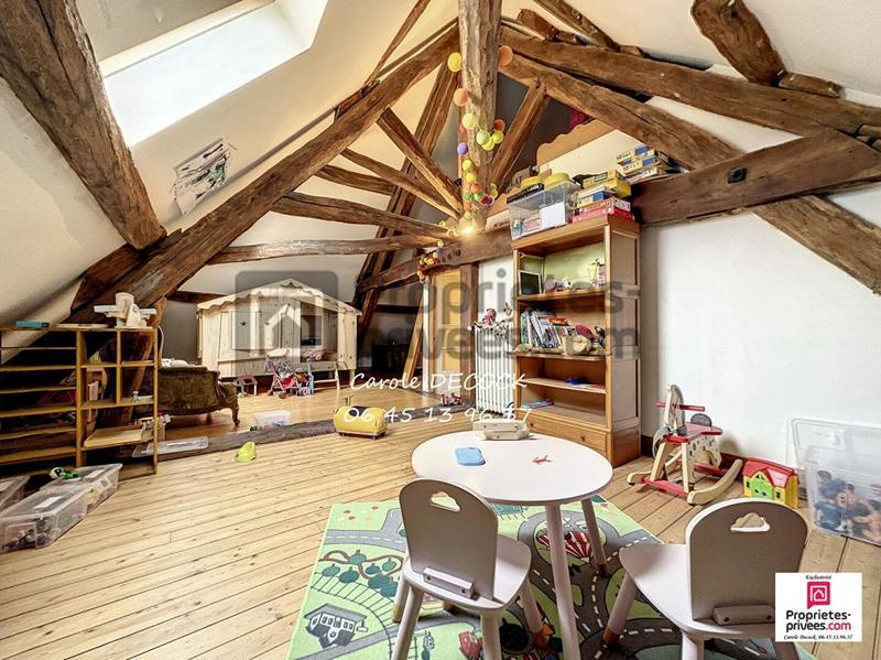 Propriété - 266 m² - 11 pièces