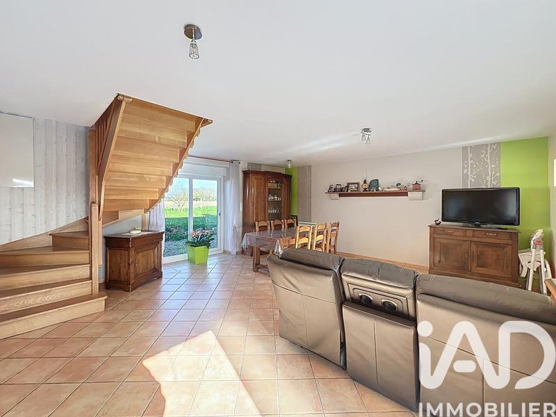 Maison - 108 m² - 4 pièces