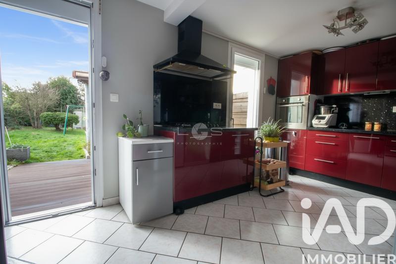 Maison - 91 m² - 5 pièces