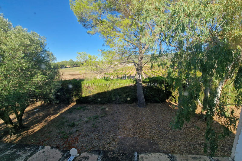 Maison - 240 m² - 5 pièces