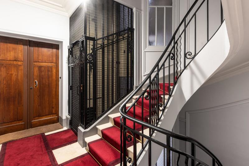 Appartement - 157 m² - 7 pièces