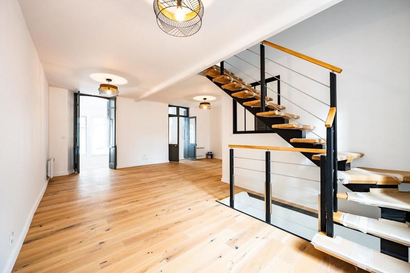 Maison - 141 m² - 5 pièces