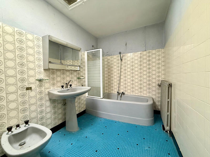 Maison - 200 m² - 5 pièces