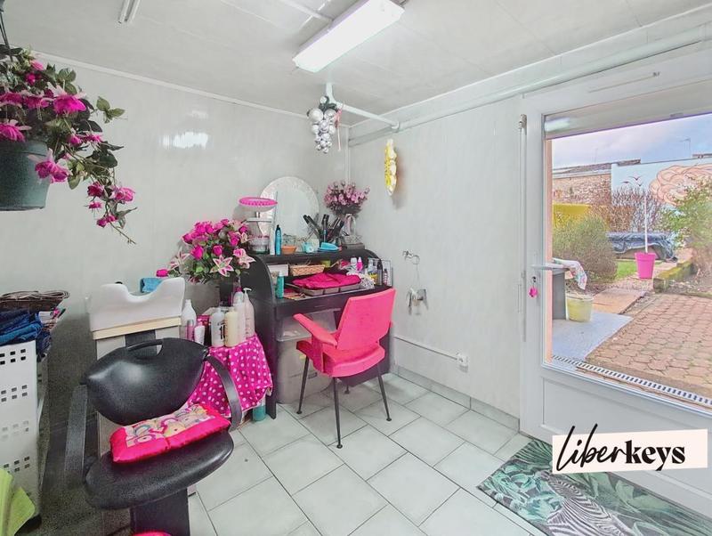 Maison - 180 m² - 6 pièces