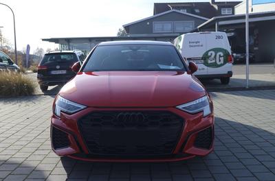 Audi A3 sportback 45 TFSIe 245 s-Line Hybride Rechargeable / Toit Ouvrant Volant Méplat B&amp;O Coffre Elec Keyless