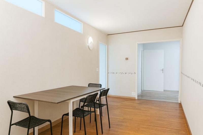 Appartement - 94 m² - 5 pièces