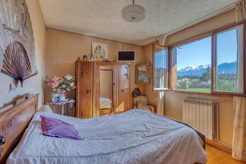 Maison - 217 m² - 10 pièces