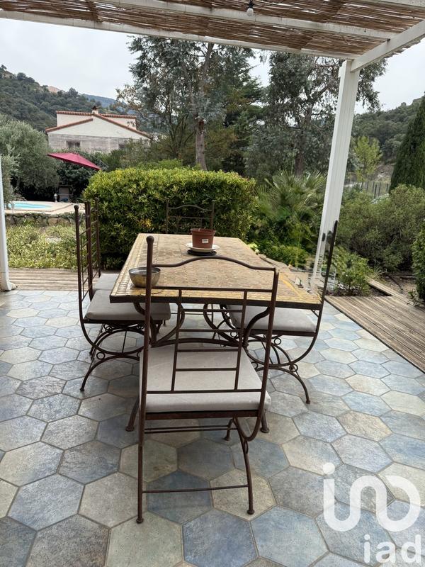 Maison - 125 m² - 5 pièces