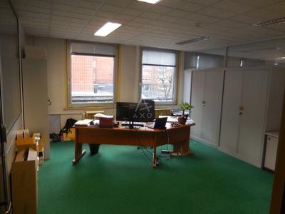 Bureau - 300 m²