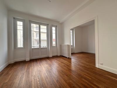 Appartement - 88 m² - 4 pièces