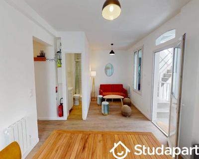 Chambre - 95 m² - 1 pièce