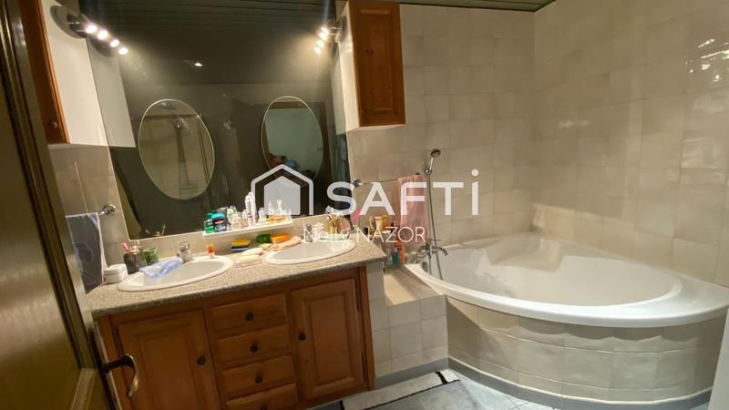 Maison - 136 m² - 5 pièces