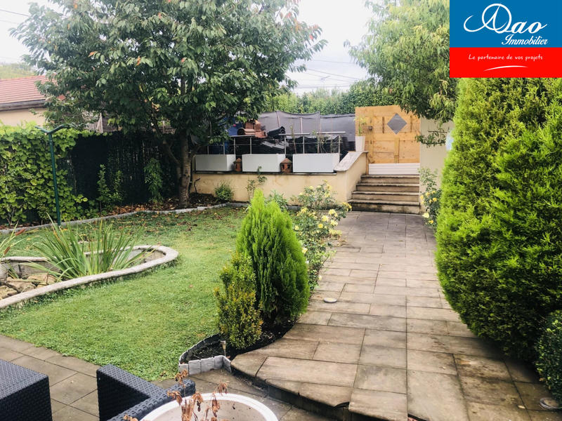 Maison - 126 m² - 5 pièces