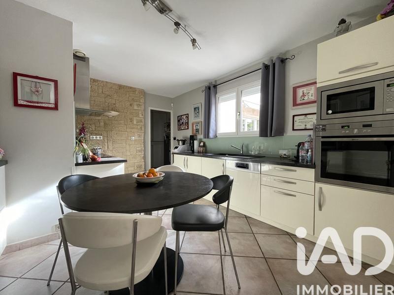 Maison - 141 m² - 7 pièces