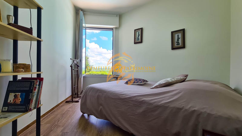 Maison - 187 m² - 8 pièces