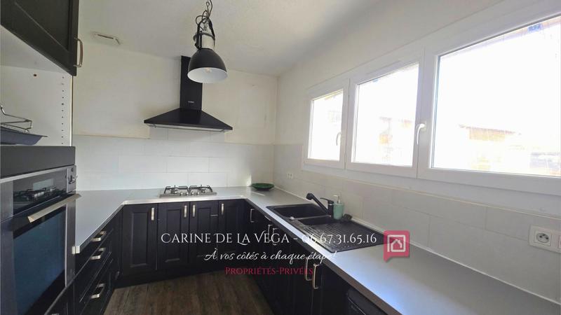 Maison - 96 m² - 5 pièces