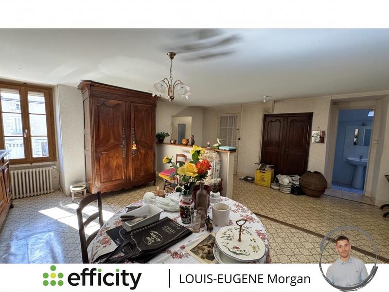 Maison - 121 m² - 5 pièces