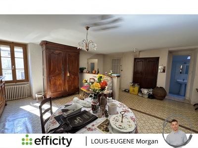 Maison - 121 m² - 5 pièces