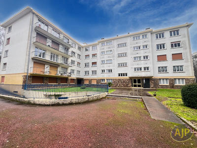 Appartement - 109 m² - 5 pièces