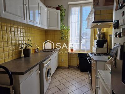 Appartement - 64 m² - 4 pièces