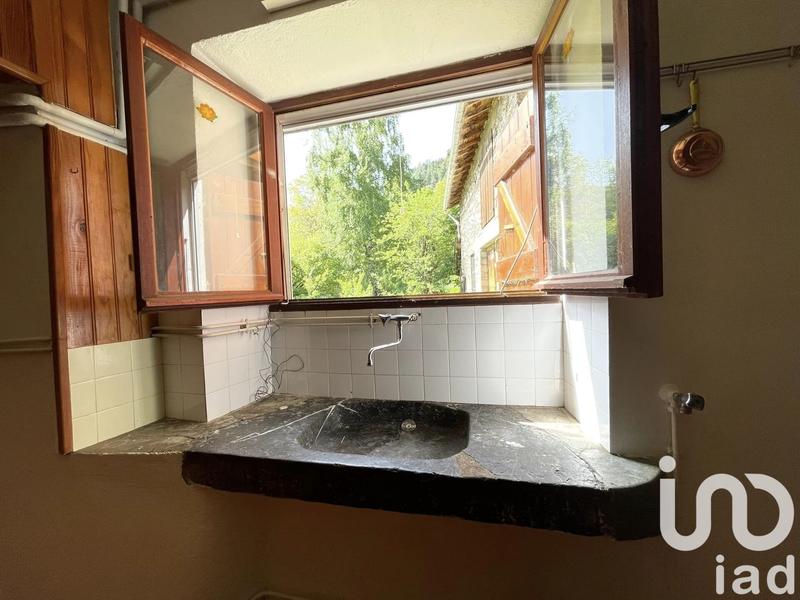 Maison - 200 m² - 12 pièces