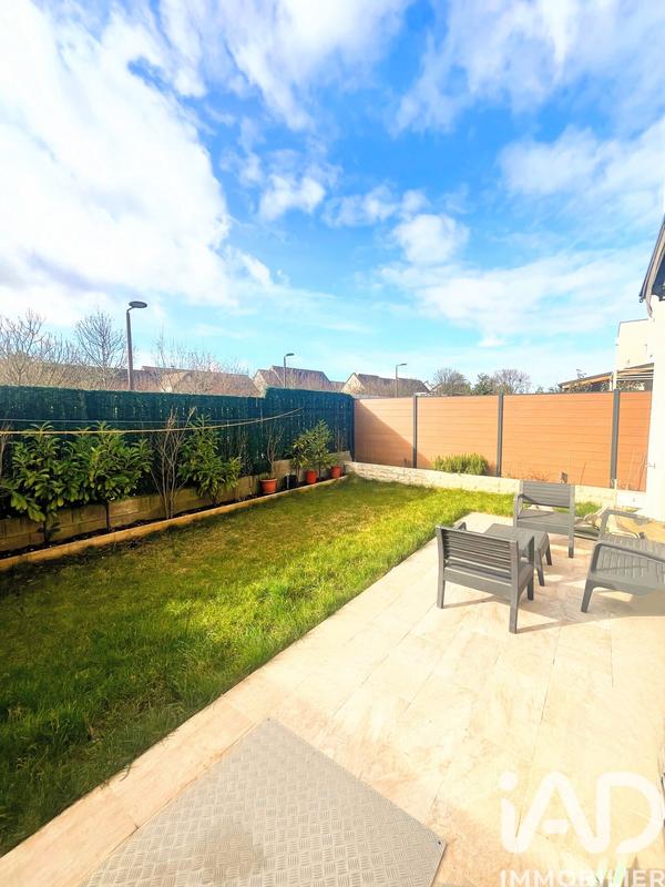 Maison - 94 m² - 5 pièces