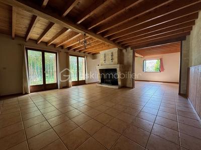 Maison en pierre - 165 m² - 8 pièces