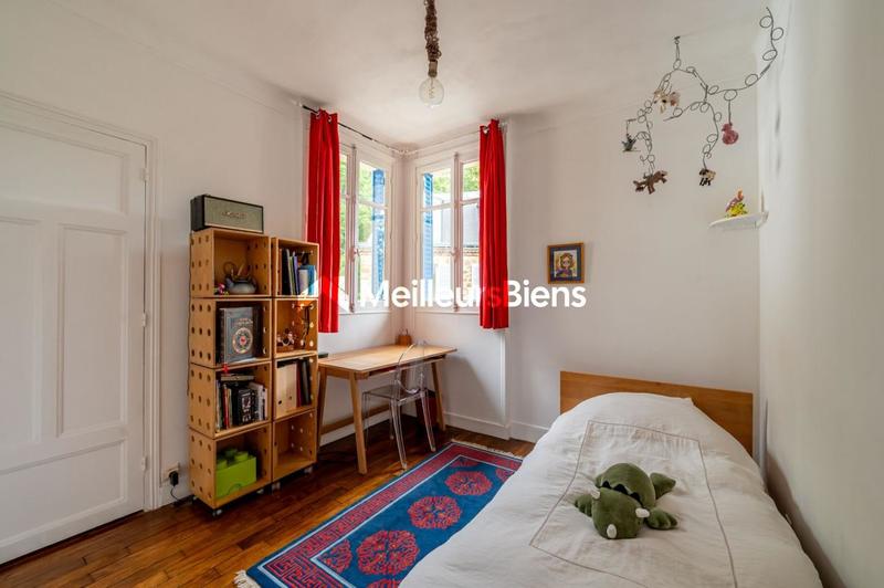 Maison - 148 m² - 6 pièces