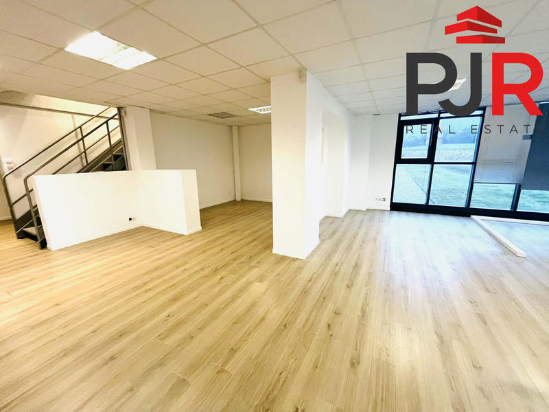 Bureau - 412 m²