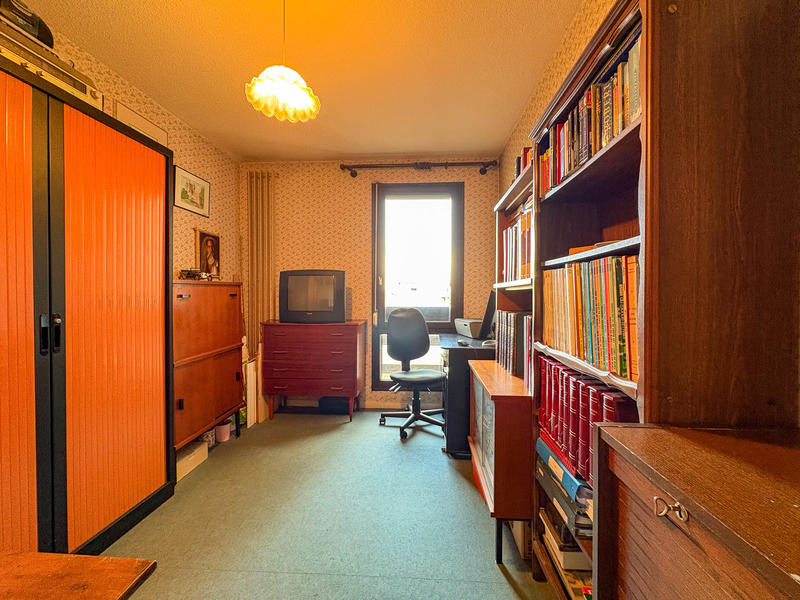 Appartement - 100 m² - 5 pièces