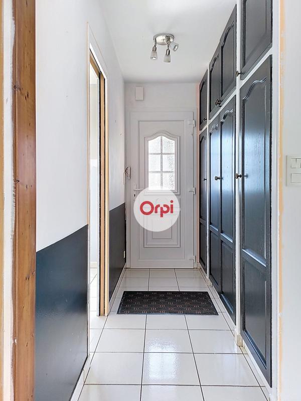 Maison - 121 m² - 6 pièces