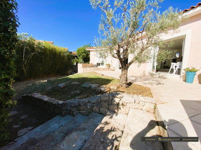 Maison traditionnelle - 113 m² - 4 pièces