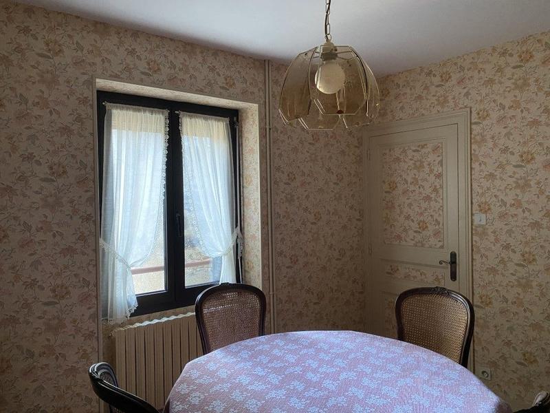 Maison ancienne - 189 m² - 10 pièces