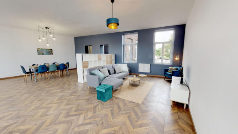 Appartement - 165 m² - 6 pièces