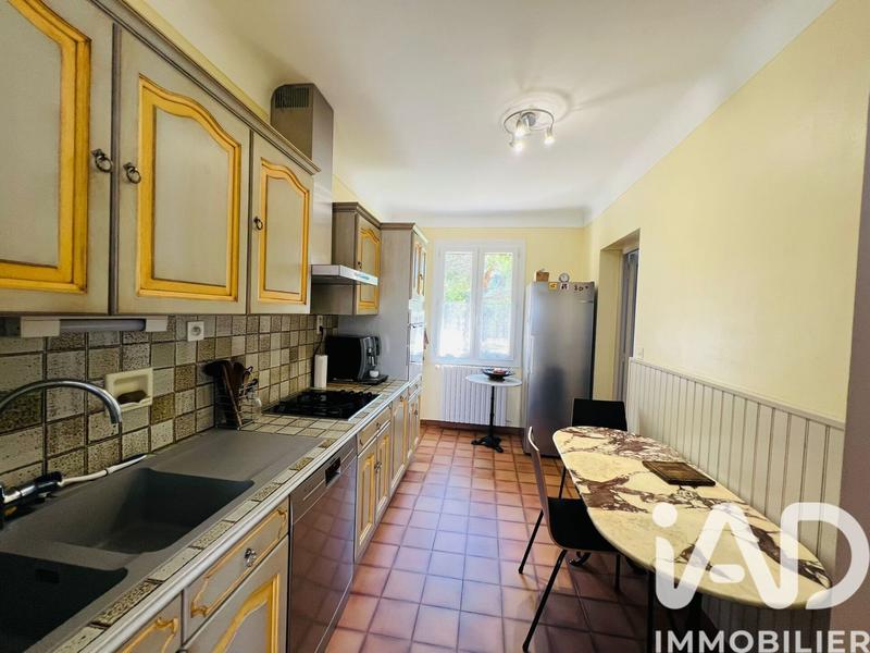 Maison - 171 m² - 7 pièces