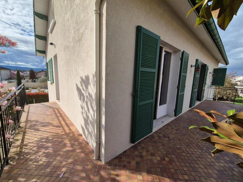 Maison traditionnelle - 120 m² - 6 pièces