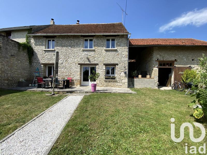 Maison - 93 m² - 4 pièces