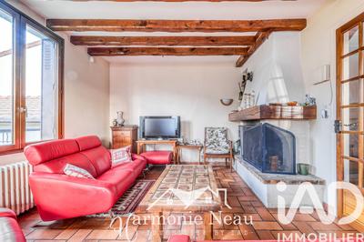 Maison - 98 m² - 4 pièces